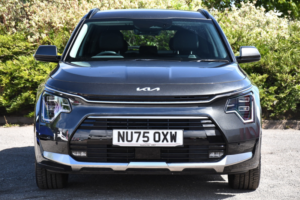 2025 Kia Niro 1.6h Gdi Evolve SUV 5dr Petrol Hybrid Dct Euro 6 (s/s) (136 Bhp) in Grey — image 5