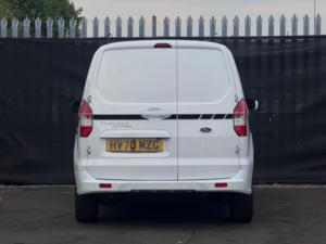 2020 Ford Transit Courier 1.5 Tdci Sport L1 Euro 6 5dr in White — image 5