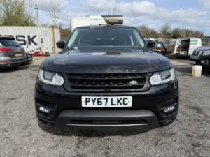 2017 Land Rover Range Rover Sport 3.0 Sd V6 Hse Dynamic in Black — image 3