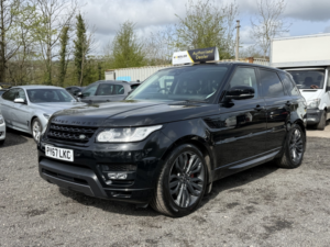 2017 Land Rover Range Rover Sport 3.0 Sd V6 Hse Dynamic in Black — image 4