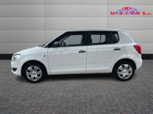 2011 Skoda Fabia 1.2 S in White — image 4