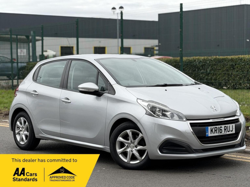 2016 Peugeot 208 1.6 Bluehdi Active Euro 6 5dr in Silver — image 1