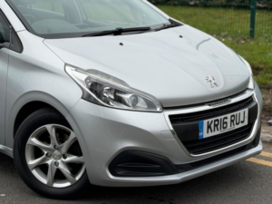 2016 Peugeot 208 1.6 Bluehdi Active Euro 6 5dr in Silver — image 3