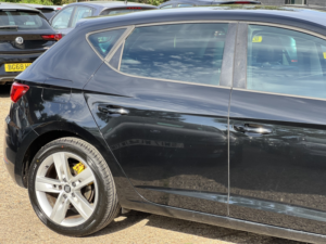 2017 SEAT Leon 1.4 Ecotsi Fr Technology in Black — image 6