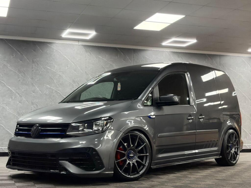 2019 Volkswagen Caddy 2.0 Tdi C20 Highline DSG Swb Euro 6 (s/s) 5dr in Grey — image 1