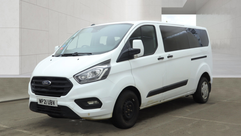 2021 Ford Transit Custom 2.0 320 Ecoblue Trend Double Cab 9 Seater 5dr Diesel Manual L2 H1 Euro 6 130 Ps in White — image 1