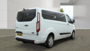 2021 Ford Transit Custom 2.0 320 Ecoblue Trend Double Cab 9 Seater 5dr Diesel Manual L2 H1 Euro 6 130 Ps in White — image 5