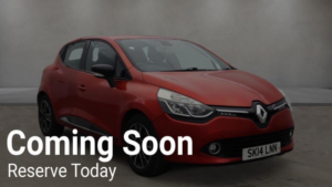2014 Renault Clio 1.2 16v Dynamique Medianav Euro 5 5dr in Red — image 2
