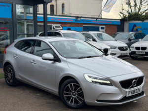 2018 Volvo V40