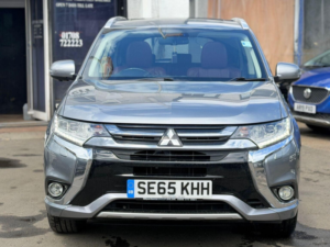 2016 Mitsubishi Outlander 2.0h 12kwh Gx5h CVT 4WD Euro 6 (s/s) 5dr in Grey — image 6