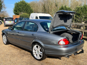 2005 Jaguar X-Type 2.5 V6 Sport Premium (awd) 4dr in Grey — image 6