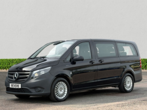 2022 Mercedes-Benz Evito 100kwh Pro Tourer Double Cab 5dr Electric Auto Fwd L2 (9seat) (204 Ps) in Black — image 3