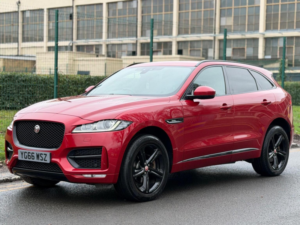 2016 Jaguar F-Pace 2.0 D180 R-Sport Auto AWD Euro 6 (s/s) 5dr in Red — image 6