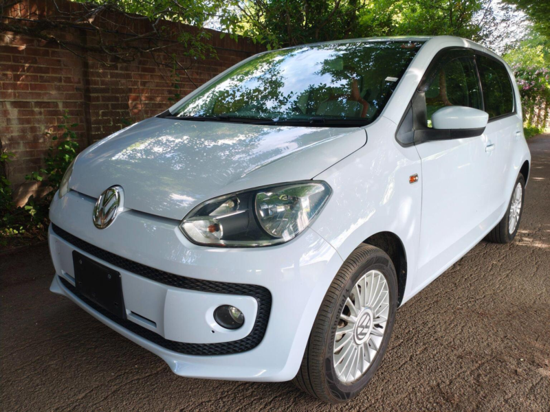 2013 Volkswagen Up! 1.0 High Up! Asg Euro 5 5dr in Blue — image 1