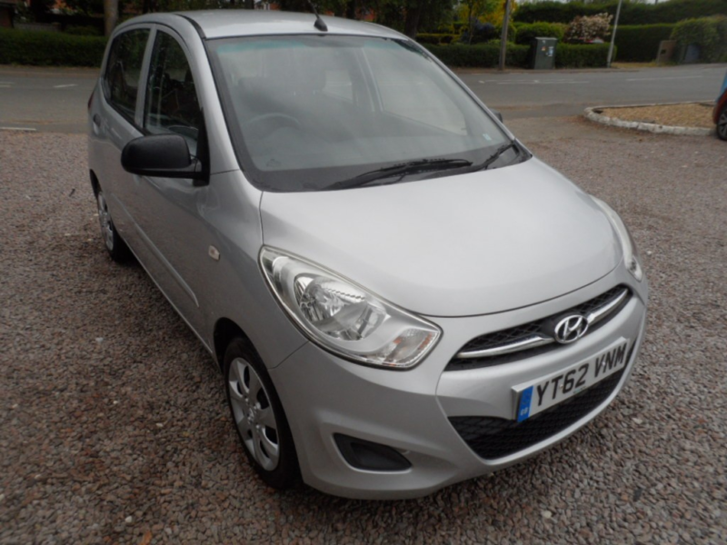 2012 Hyundai I10 1.2 Classic in Silver — image 1