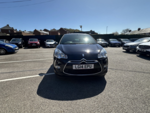 2014 Citroen Ds3 1.6 Vti Dstyle in Blue — image 2