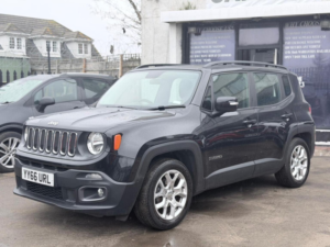 2016 Jeep Renegade 1.4t Multiairii Longitude Ddct Euro 6 (s/s) 5dr in Black — image 3
