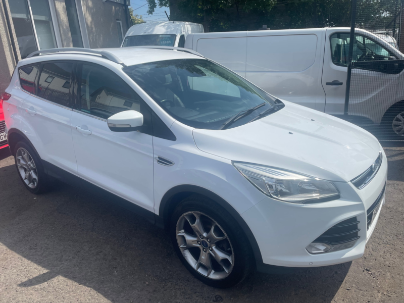 2016 Ford Kuga 2.0 Tdci Titanium SUV 5dr Diesel Manual 2WD Euro 6 (s/s) (150 Ps) in White — image 1