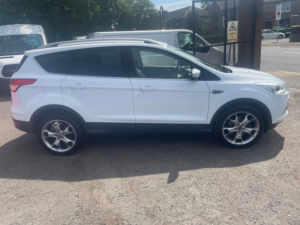 2016 Ford Kuga 2.0 Tdci Titanium SUV 5dr Diesel Manual 2WD Euro 6 (s/s) (150 Ps) in White — image 3