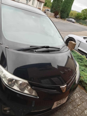 2009 Toyota Estima 2.4 Auto in Black — image 4