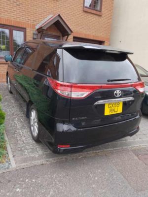 2009 Toyota Estima 2.4 Auto in Black — image 6