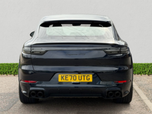2020 Porsche Cayenne 4.0t V8 Gts Coupe 5dr Petrol Tiptronics 4WD Euro 6 (s/s) (460 Ps) in Blue — image 6