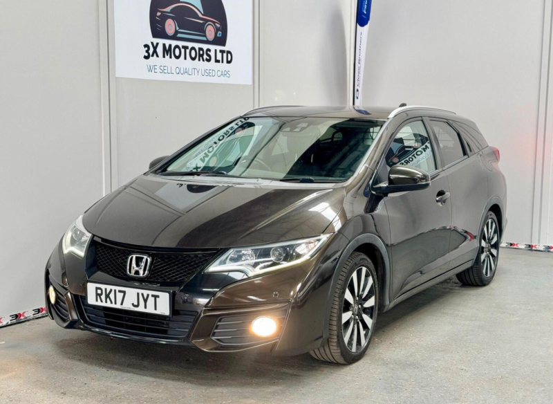 2017 Honda Civic 1.8 I-Vtec Sr Tourer Auto Euro 6 5dr in Bronze — image 1