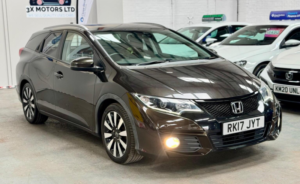 2017 Honda Civic 1.8 I-Vtec Sr Tourer Auto Euro 6 5dr in Bronze — image 2