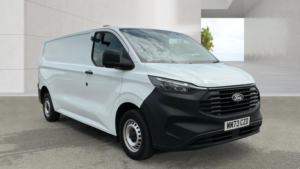 2024 Ford Transit Custom 2.0 320 Ecoblue Leader Panel Van 5dr Diesel Manual L2 H1 Euro 6 136 Ps in White — image 3