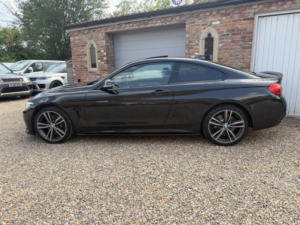2016 BMW 4 Series 2.0 420d Xdrive M Sport Coupe in Black — image 4