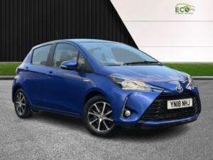 2018 Toyota Yaris 1.5 Vvt-H Icon Tech in Blue — image 2