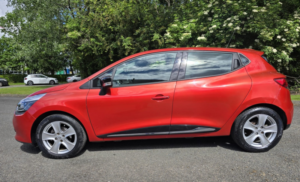 2014 Renault Clio 1.2 Dynamique Medianav 1.2 16v 75 in Red — image 5