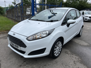 2014 Ford Fiesta 1.2 Style in White — image 2