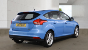 2017 Ford Focus 1.0 T Ecoboost Zetec in Blue — image 4