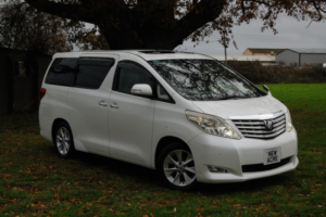 2008 Toyota Alphard