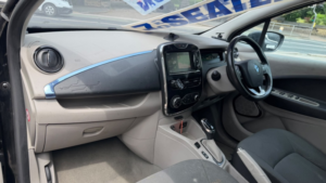 2013 Renault Zoe 22kwh Dynamique Intens Electric Automatic Black 5dr Low Tax+satnav+cruise in Black — image 2