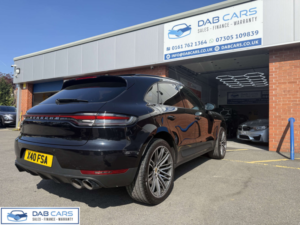 2019 Porsche Macan 2.0 Macan Semi-Auto 4WD 5dr in Black — image 2