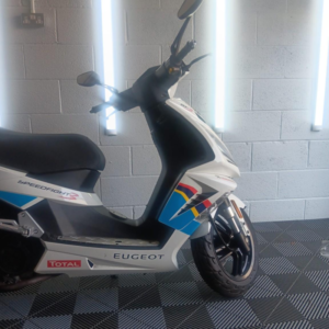 2017 Peugeot Speedfight 125 3 Team Sport in White — image 2