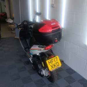 2017 Peugeot Speedfight 125 3 Team Sport in White — image 6