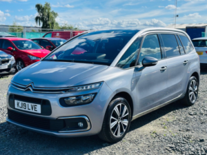2019 Citroen Grand C4 Spacetourer 1.5 Bluehdi Feel in Grey — image 6