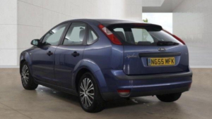 2006 Ford Focus 1.6 Lx 5dr in Blue — image 5
