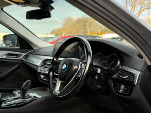 2018 BMW 5 Series 2.0 530e 9.2kwh Se Auto Euro 6 (s/s) 4dr in Blue — image 2
