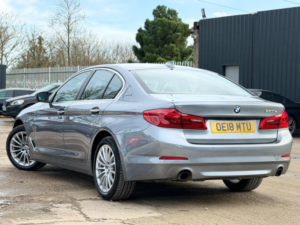 2018 BMW 5 Series 2.0 530e 9.2kwh Se Auto Euro 6 (s/s) 4dr in Blue — image 3