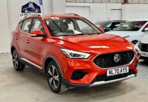 2020 MG MG Zs 1.5 Vti-Tech Excite Euro 6 (s/s) 5dr in Orange — image 2