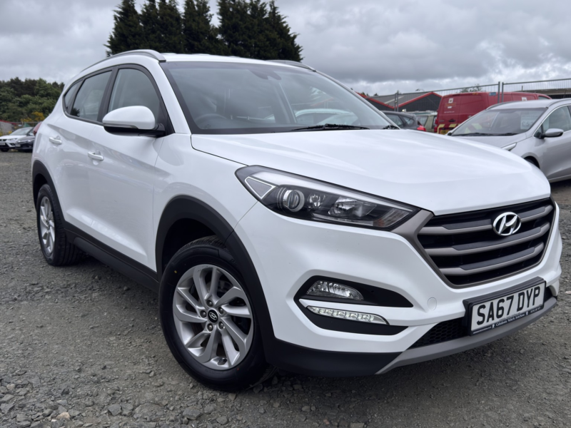 2017 Hyundai Tucson 1.7 Tucson Se Nav 1.7 D 116ps Bd +fss in White — image 1