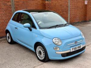 2011 Fiat 500 0.9 Twinair Lounge Euro 5 (s/s) 3dr in Blue — image 2
