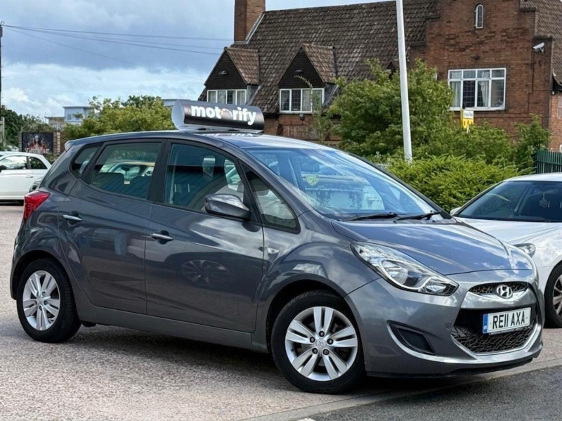 2011 Hyundai Ix20 1.6 Active Auto Euro 5 5dr in Grey — image 1