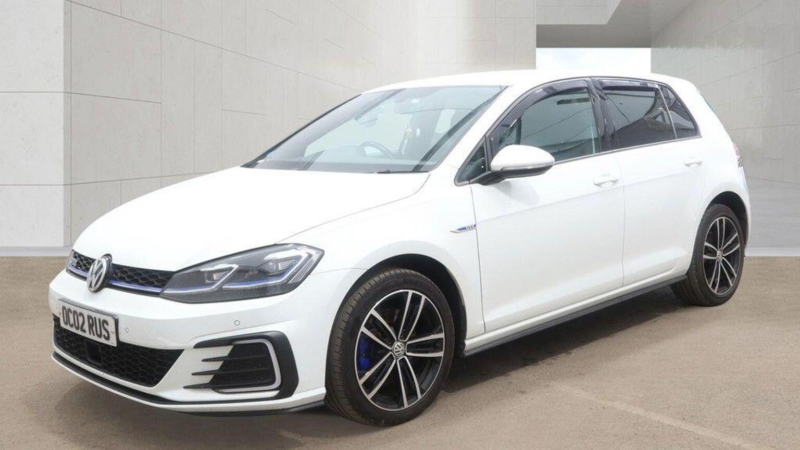 2017 Volkswagen Golf 1.4 Tsi 8.7kwh Gte DSG Euro 6 (s/s) 5dr in White — image 1