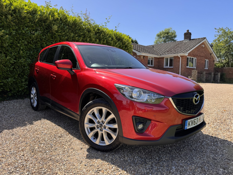 2013 Mazda Cx-5 2.2 Skyactiv-D Sport Nav in Red — image 1