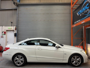 2012 Mercedes-Benz E Class 2.1 E250 Cdi Blueefficiency Se G-Tronic+ Euro 5 (s/s) 2dr in White — image 6